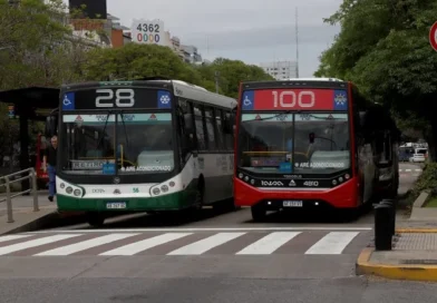 Expectativa por una decisiva negociación salarial para evitar un paro de colectivos